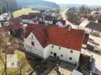 Außen - Charaktervolles Bauernhaus mit Nebenhaus, großer Scheune & Garten – nahe Hahnenkammsee