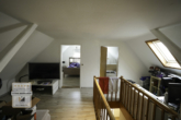 Nebenhaus OG - Tolles Anlageobjekt: Wohnungen, Monteurzimmer, Gewerbehalle & mehr!