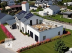 Haus Staging - RESERVIERT – Modernes KfW-40+ EFH mit 110 m² Dachterrasse, PV & 90 m² Garage