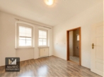 OG2 Zimmer - Projektchance: MFH mit 4 Wohnungen, 295 m², Innenhof und 4 Garagen
