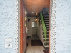 Bild - Gepflegter Altbestand mit Potenzial: 2.379 m² Grundstück, Scheune und Garten.